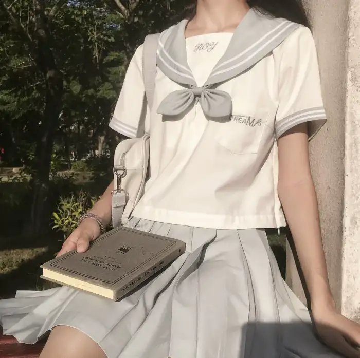 盛夏假期遇见爱 在线观看封面